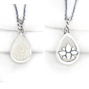 Universal Eye, Silky Moonstone
