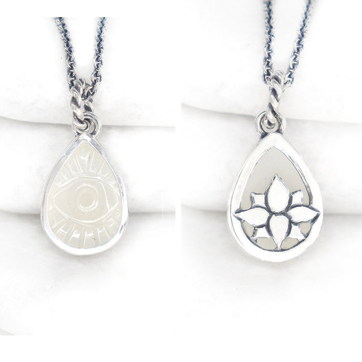 Universal Eye, Silky Moonstone